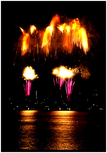 HANABI_007.JPG - 59,855BYTES