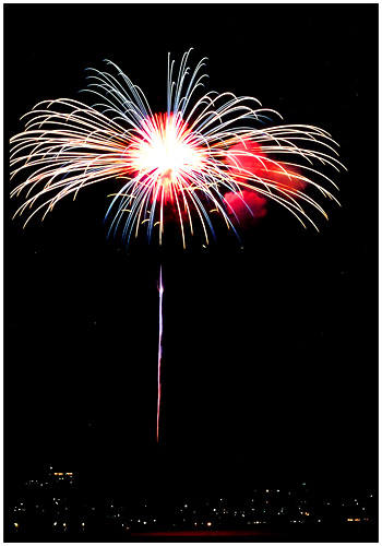 HANABI_013.JPG - 49,075BYTES