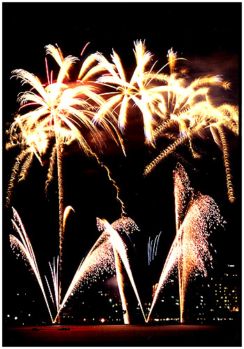 HANABI_014.JPG - 89,395BYTES