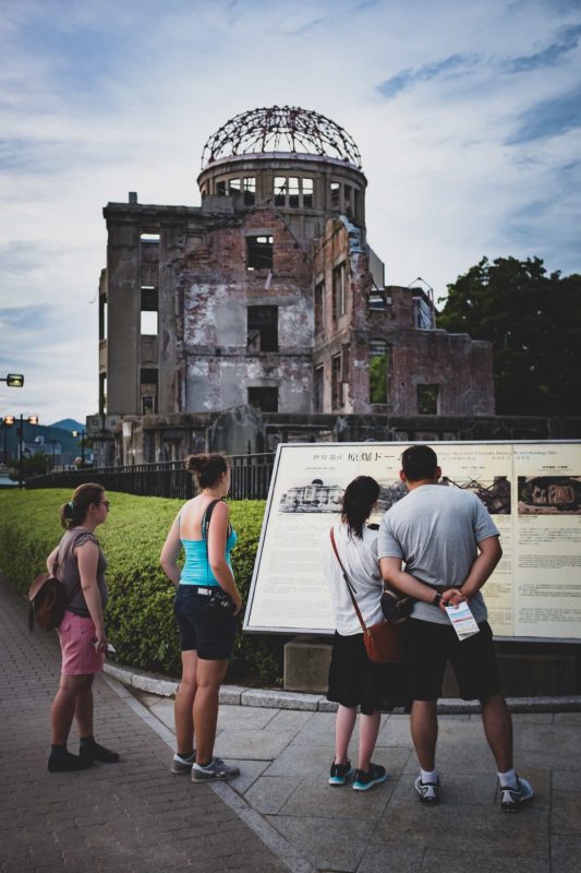 今年も広島に立つ