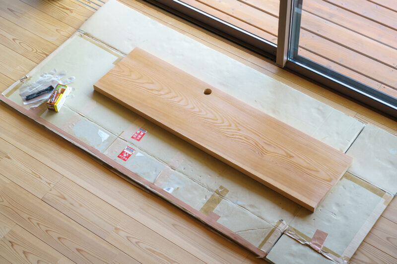 今年は棚板をメンテナンスする