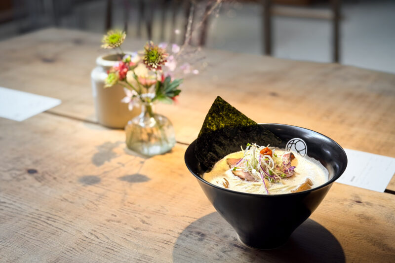 ゴミ出しを理由にラーメンを食べる