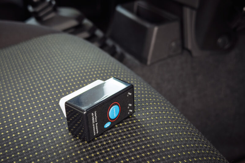 Apple CarPlayで便利に使えそうな拡張パーツを購入してみた