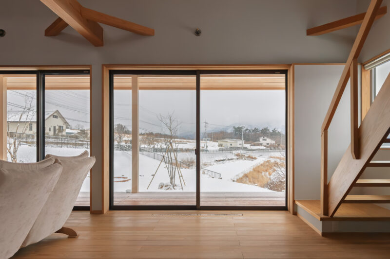 雪の甲州街道を走る